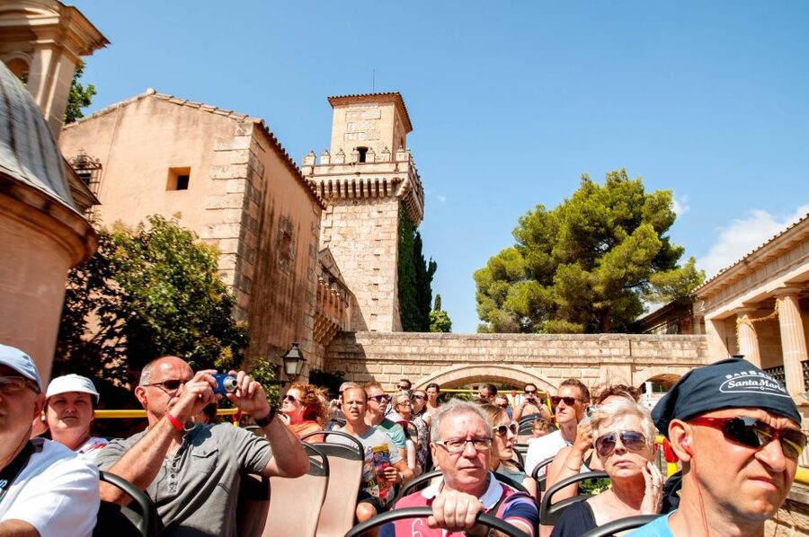 Palma de Mallorca: City Sightseeing Hop-On Hop-Off Bus Tour - Plaza Gomila, Avenida Joan Miró, and the Art-Linked Stops