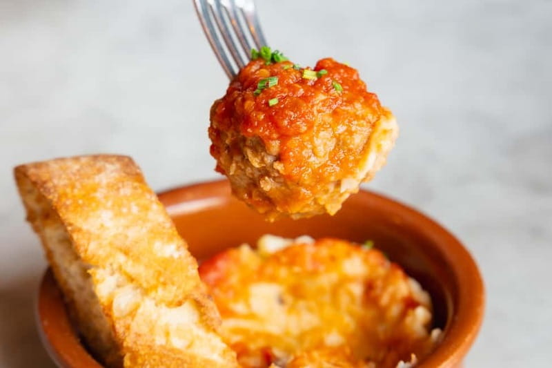 Palma de Mallorca: Gourmet Tapas and Wine Tour - Who This Tour Suits Best, and Who Might Want Another Option