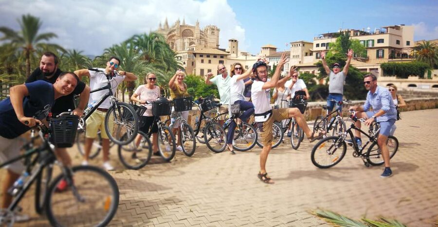 Palma de Mallorca: Guided Bicycle Tour - Palma by bike, not by bus: why this tour works