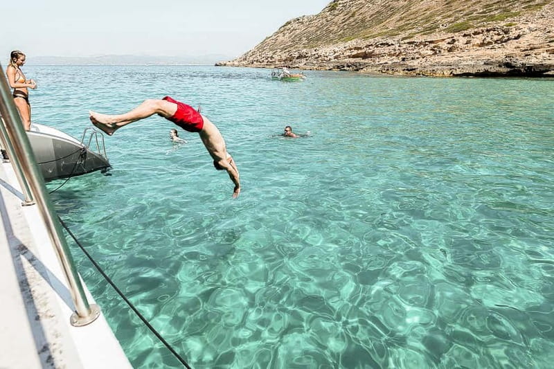 Palma de Mallorca: Half-Day Catamaran Tour with Buffet Meal - Price and value: is $100 a fair deal?