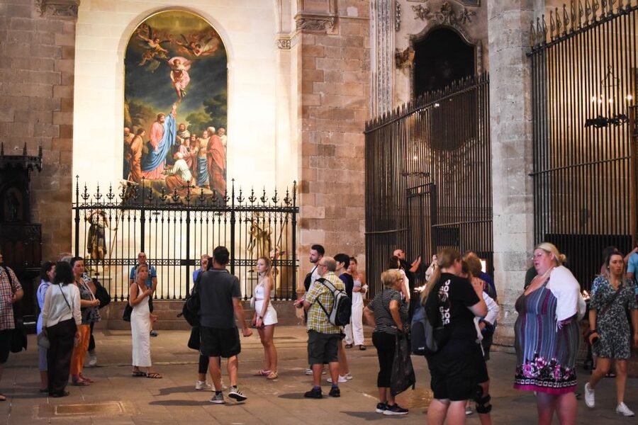 Palma de Mallorca: Old Town and Cathedral Tour - Price and value: is $33 a fair deal?