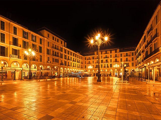 Palma de Mallorca: Old Town Atmospheric Evening Tour - Price and Value: What $46 Buys You (and What It Does Not)