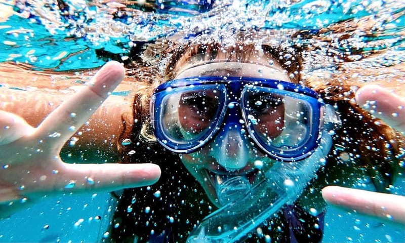 Palma de Mallorca: Private Boat Tour with Snorkel and Paddle - Cala Bella Dona: the last big swim, and the food moment