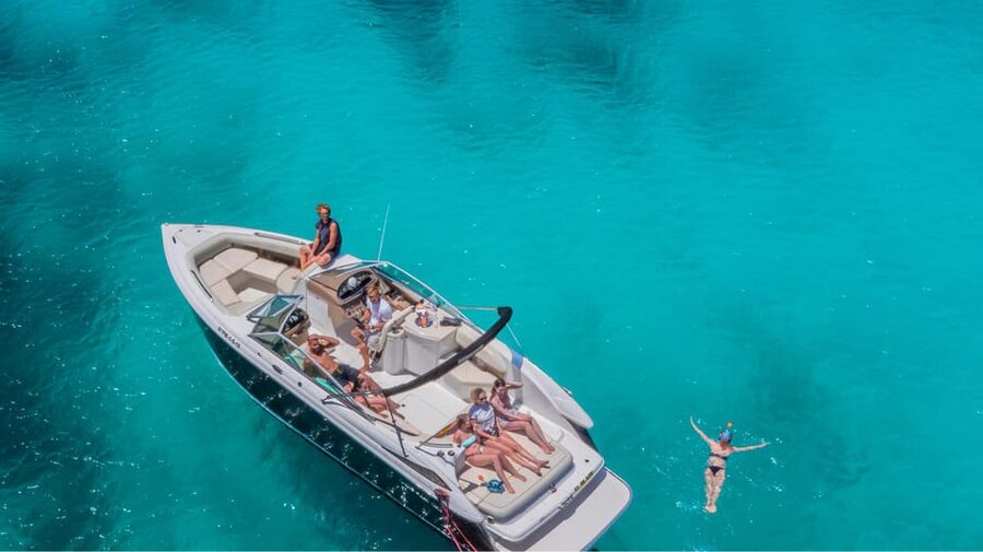 Palma de Mallorca: Private Yacht Trip with Drinks - Palma de Mallorca Yacht Time at Port Calanova, Meet Your Captain