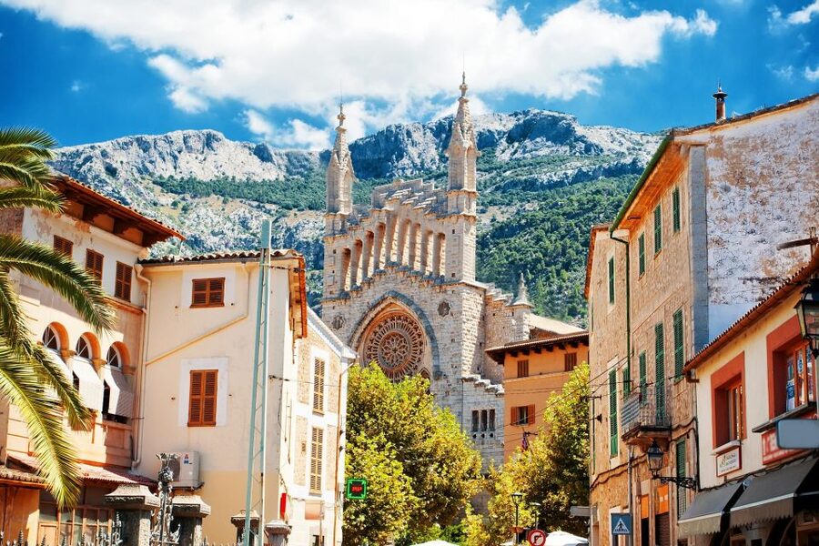 Palma de Mallorca: Self-Guided Audio Tour - A self-guided Palma audio tour that fits real schedules