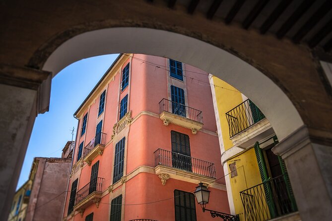 Palma de Mallorca Self-Guided Scavenger Hunt and Tour - Should you book this Palma scavenger hunt?