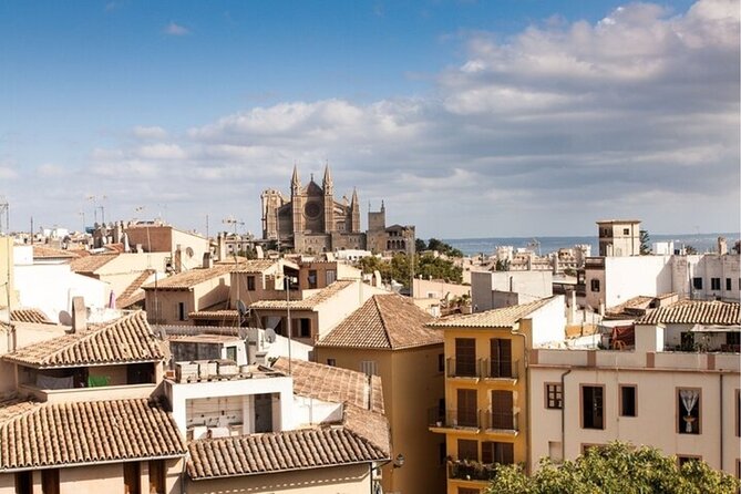 Palma de Mallorca Street Food Tour With A Local Guide - Logistics in 3 Hours: Meeting Point, Walking Time, and Getting Around