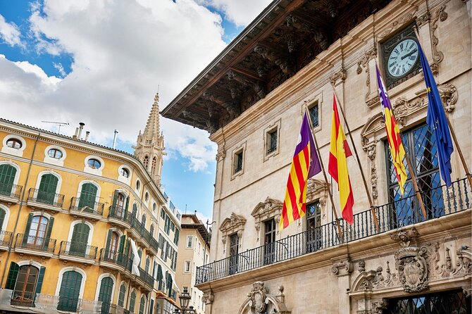 Palma de Mallorca: Walking Tour, Cathedral & Local Tasting - Pacing, walking level, and what to wear in Palma heat