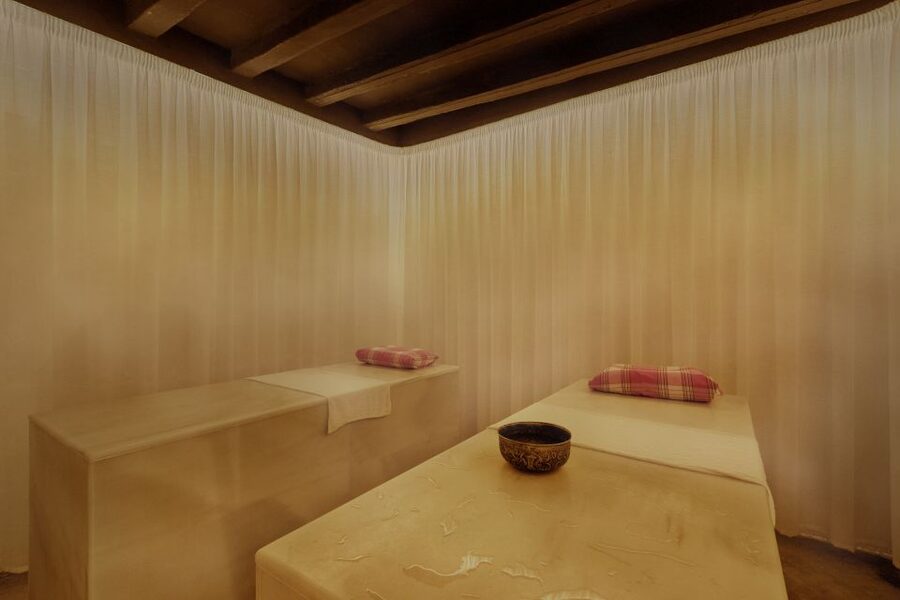 Palma: Hammam Al Àndalus Bath Session with Massage Options - Price and Value of the $80 Session
