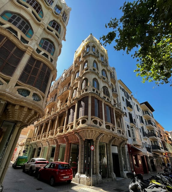 Palma: "History & Beauty" Eco-Friendly E-Scooter Tour - Parc de la Mar: where the sea steals the show