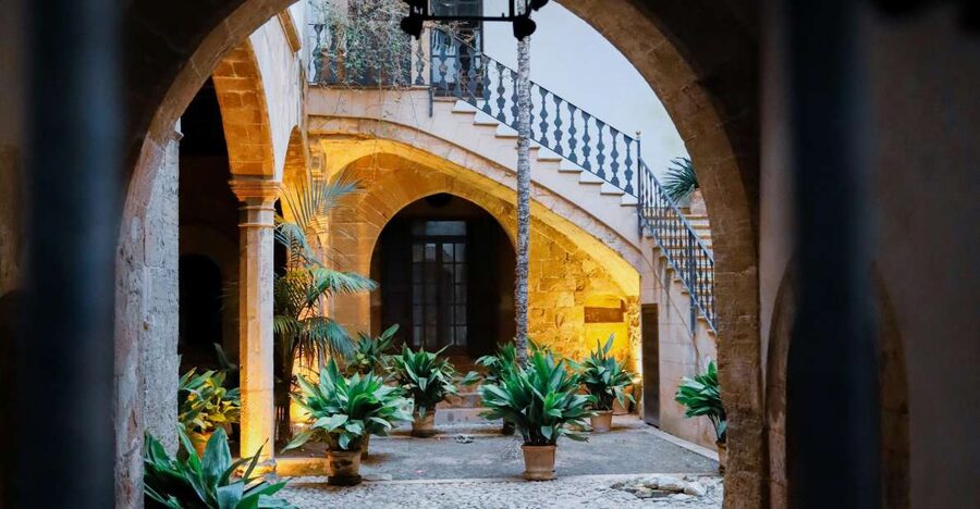 Palma: "History & Beauty" Eco-Friendly E-Scooter Tour - Passeig Portitxol: the seaside payoff at the end
