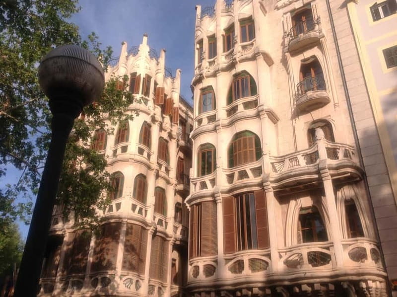 Palma Old Town Insider Tour with visit of the Cathedral - What to Bring, Especially on Warm Palma Days