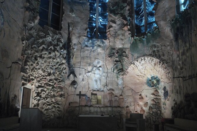 Palma Old Town & The Cathedral of Mallorca with Mallorcan pastry - Santa Eulàlia and Reial Covent de Sant Francesc, religion plus big connections