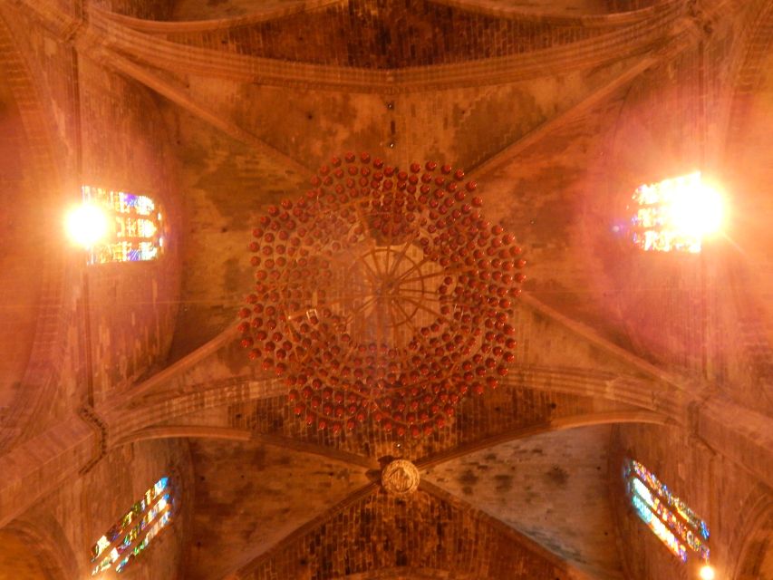 Palma: Old Town Walking Tour & Cathedral Skip-the-Line - Old town stops that feel local, not generic