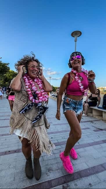 Palma: Silent Move Mallorca - Music, Singing, and Why the Playlist Matters