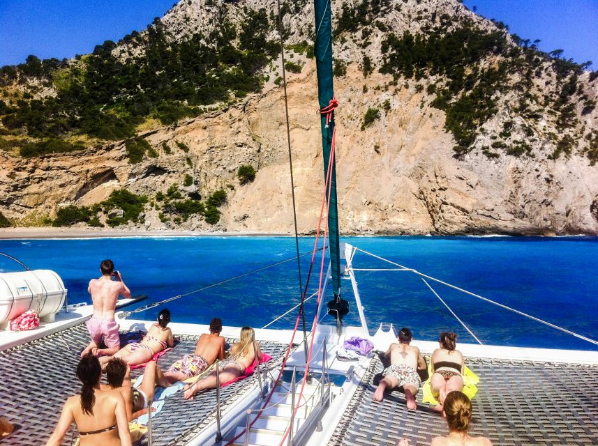 Port d'Alcudia: North Coast Catamaran Cruise with Meal - Daytime or Sunset: Lunch BBQ vs Dinner BBQ