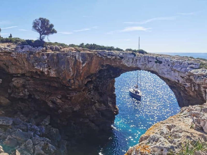 Portocolom, Mallorca: Exclusive Half Day Sailing Trip. - The Final Hour Afloat: Slow Sailing Moments Back Toward Portocolom