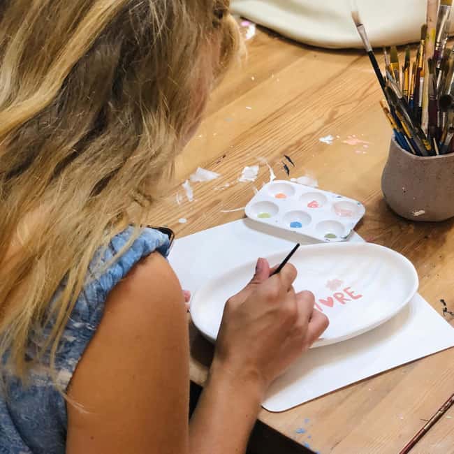 Pottery Painting in the heart of Palma old town - Pottery Painting in Palma Old Town: The Point Is Simplicity