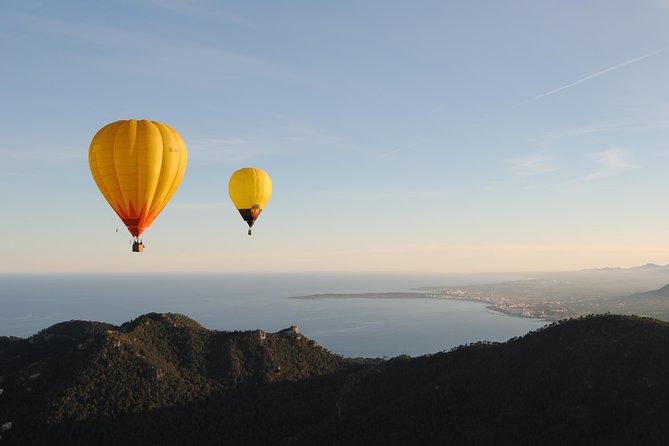 Private Hot Air Balloon Ride in Mallorca with Champagne and Snacks - Key things to know before you book