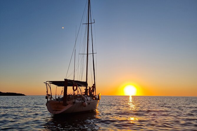 Private Sailing Excursion with Sunset in Balearic Islands - The sail back to Port de Sóller, where the sunset light actually lands
