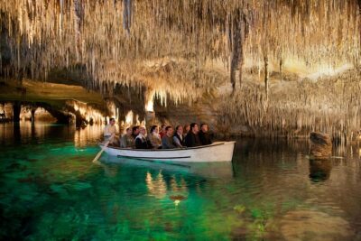 Private Tour: Mallorca Caves of Drach and Majorica Pearl Factory