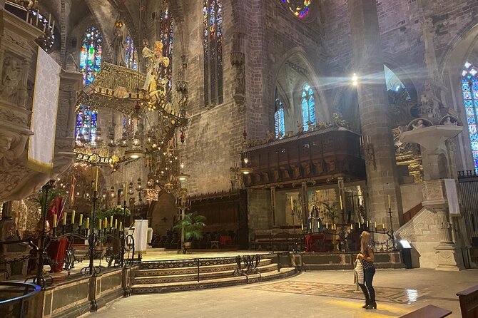 Private Tour: Palma de Mallorca Old Town, Palma Cathedral and Cruise - Old Town Streets, Quiet Stops, and Photo-Friendly Moments