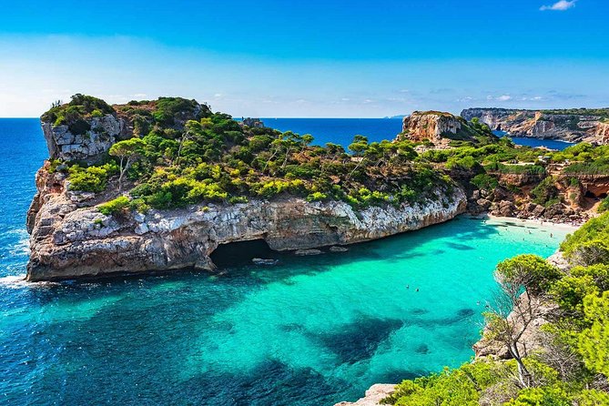 Private Transfer from Mallorca airport (PMI) to Can Picafort - Name board meet and greet: no waiting, just pickup