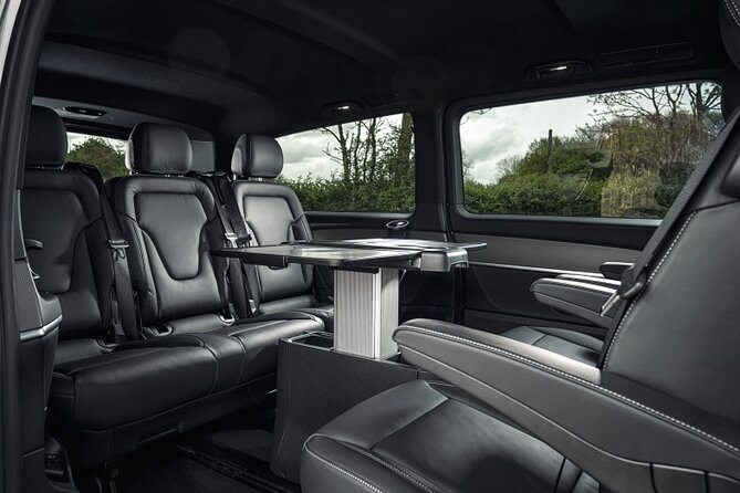 Private Transfers from Palma de Mallorca Airport PMI to Palma in Luxury Van - Key highlights worth knowing