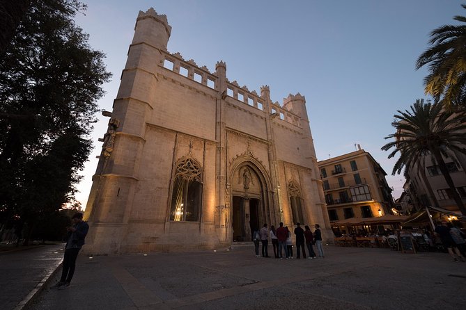 Private walking tour in Palma de Mallorca with local guides. - Private Walking Tour Palma: what you get in 2 hours