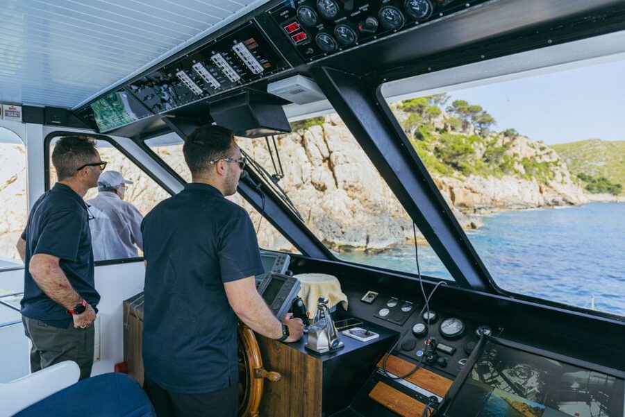 Puerto Pollença: Ferry to Formentor Beach - Onboard Extras and Beach Basics: Drinks, Snacks, Toilets
