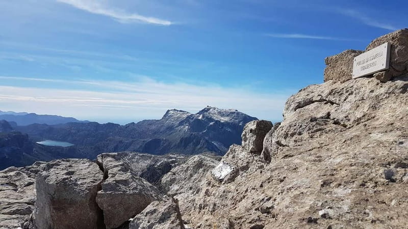 Puig Massanella , the highest accessible summit on Mallorca - Photo and video pauses, plus the orange break you will remember