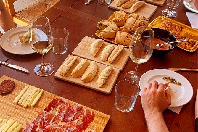 Sa Clasta Wine Tours, Mallorca - The best kind of traveler for Sa Clasta