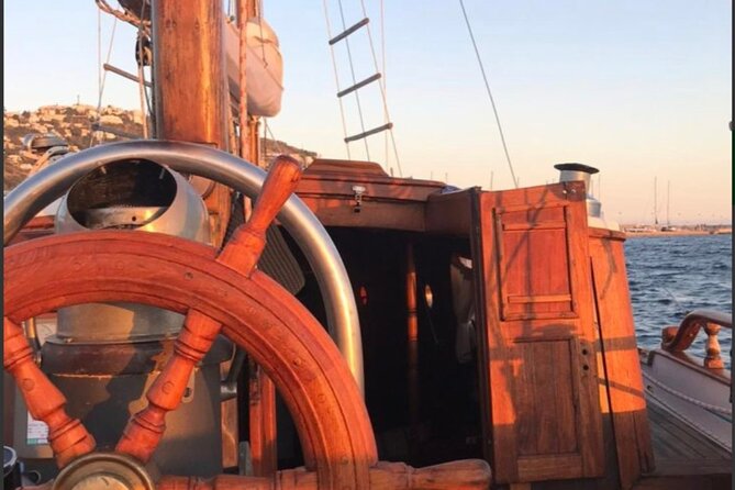 Sail tour tapas day charter boat trip private sailing pirate - Swim Gear Included: Snorkeling, Paddleboard, and Kayak