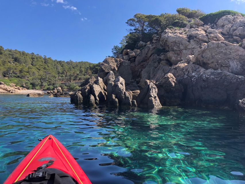 Sant Elm: Guided kayak tour to the island Dragonera - What’s provided, and what you should bring yourself