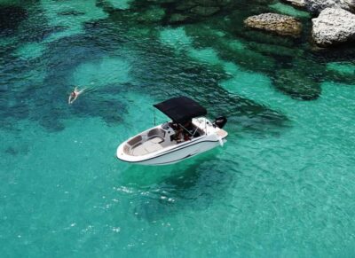 Boat Rental (No License Needed)