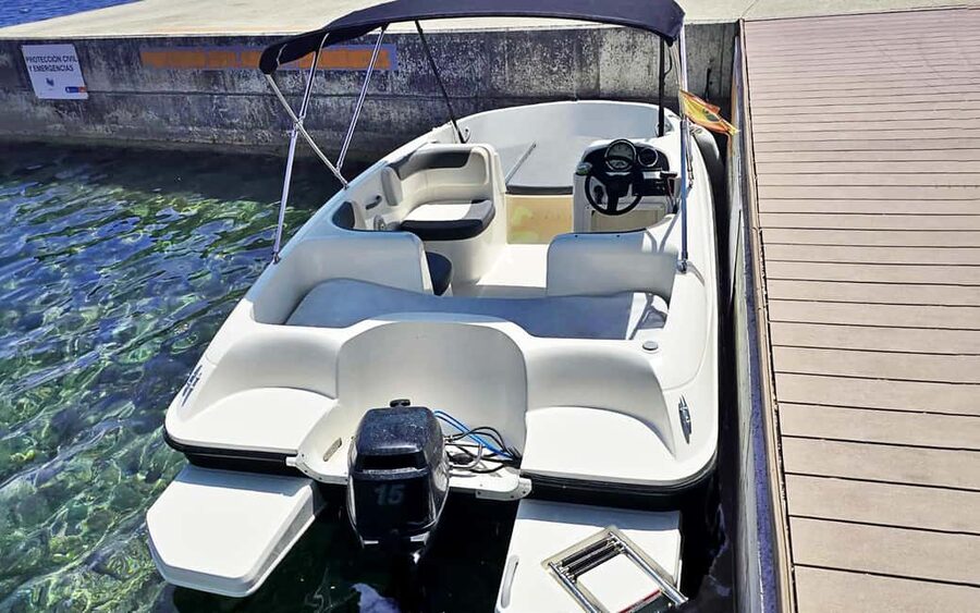 Santa Ponsa: Boat Rental (No License Needed) - Price and value: what $271 per group really means
