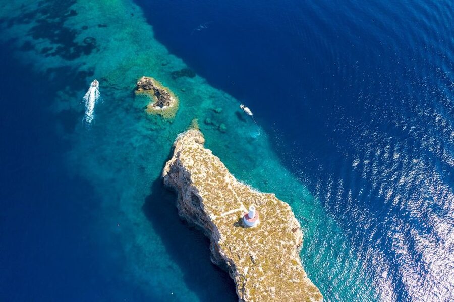 Santa Ponsa: Private Boat Rental with No Licence Necessary - Meeting the Boat: The One Spot You Should Not Rush