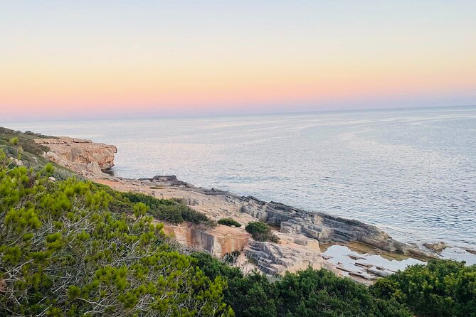 Self-guided Walking Tour and Outdoor Escape Game in Cala Millor, in German - Meeting point in Cala Millor, then straight into the route