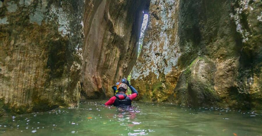 Serra de Tramuntana: Canyoning and boat return - Cala Molins meeting point: where the day starts