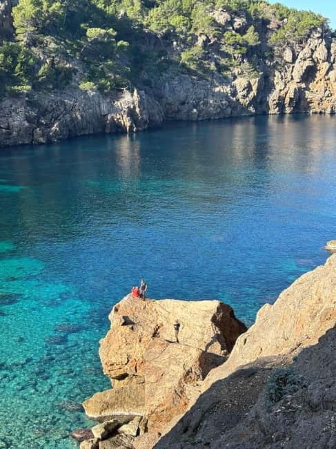 Serra de Tramuntana: Easy coastal hike with beautiful views - Serra de Tramuntana on a half-day pace that actually feels easy