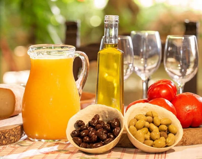 Sóller: Olive Oil Guided Tour and Tasting at Can Det Estate - The One-Hour Plan at 12:00, and How to Prepare
