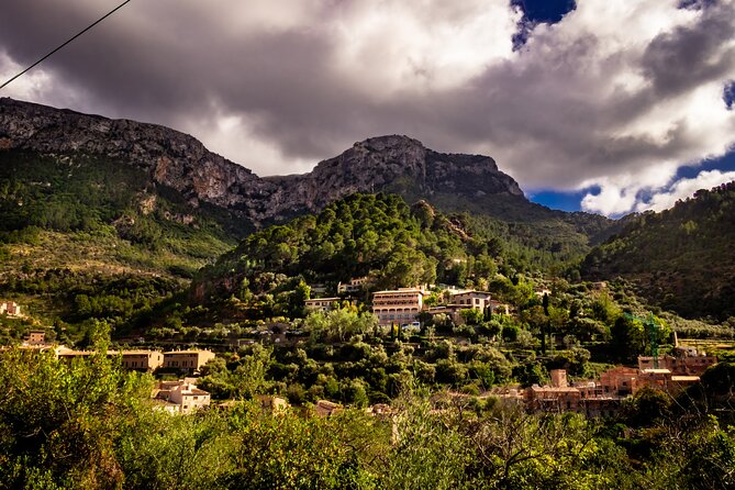 Super V8 Trike Tour to the Randage Mountains & East Coast min.2 max.4 Guests - Entering the east coast: Cala Pi and the cliff views