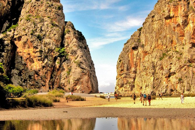 Trekking Torrent de Pareis - Meeting in Escorca, timing, and what the day rhythm looks like