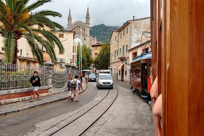 Visit two of the most beautiful villages of Mallorca on a private tour - Na Foradada viewpoint and the Deià stop you’ll actually remember