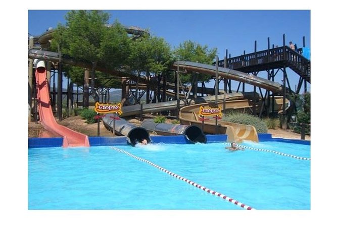 Western Water Park, Entrance tickets - What the attractions feel like in real life: slides, pools, and repeatable fun